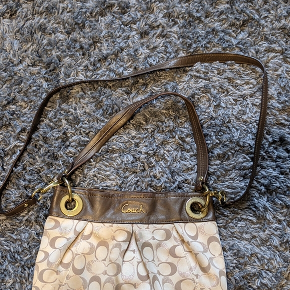 Vintage Coach - Picture 16 of 16